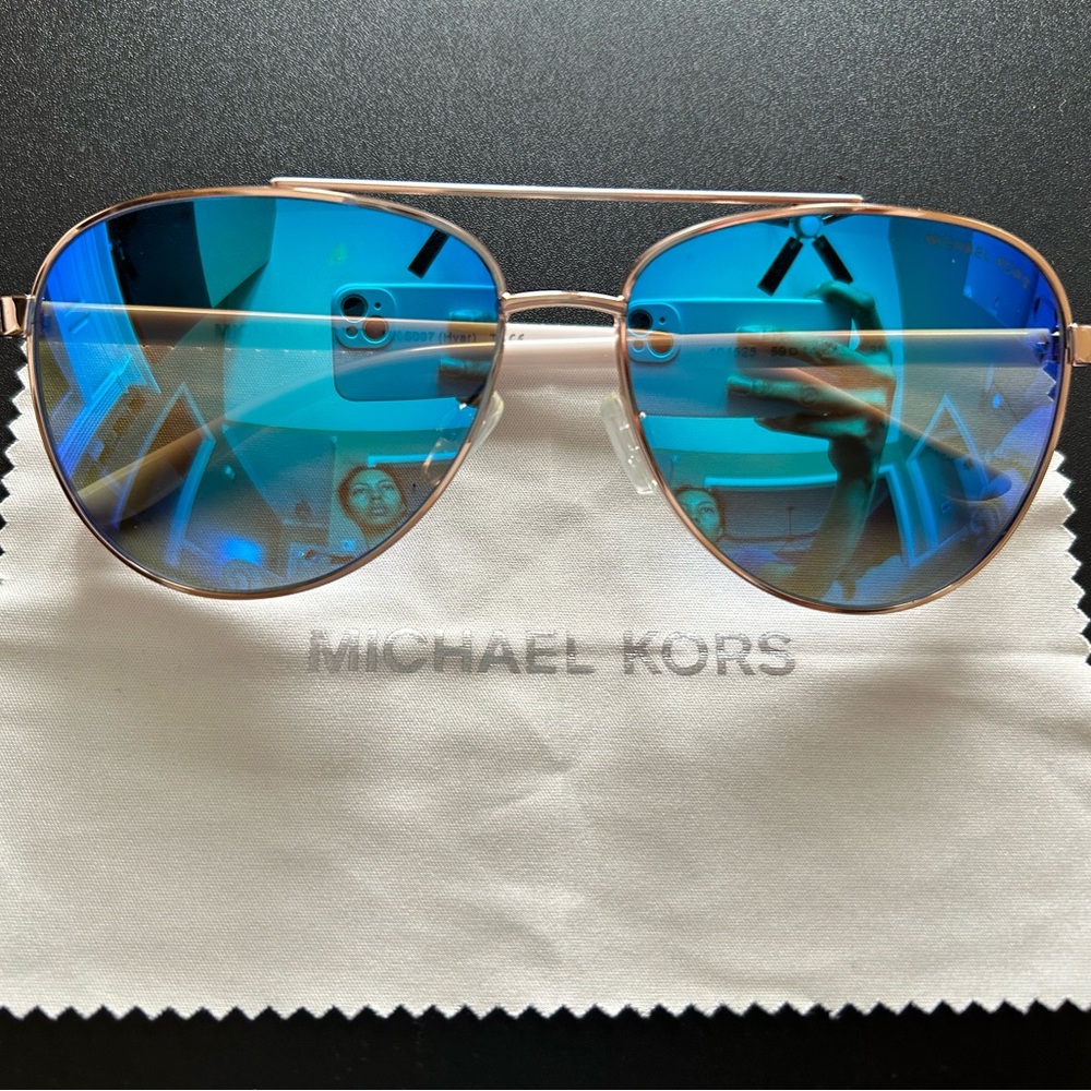 Michael Kors sunglasses - Picture 3 of 10